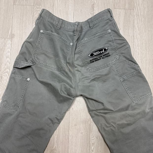 헤리티지플로스 알프레드 더블니 그레이 