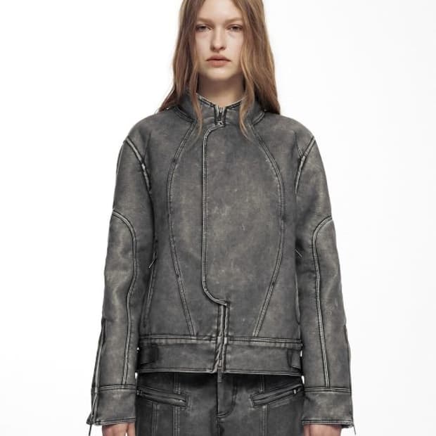 나체 레더 자켓