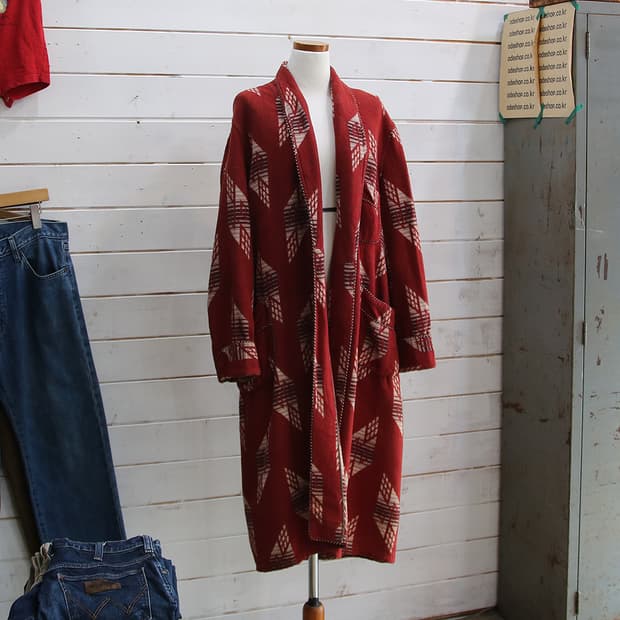 PILGRIM 패턴 로브 (여성용 M)