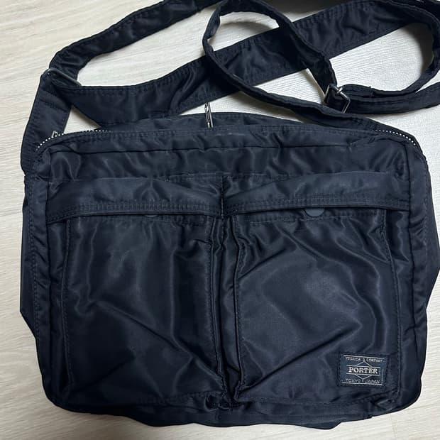 PORTER 요시다 포터 탱커 숄더백 블랙 L