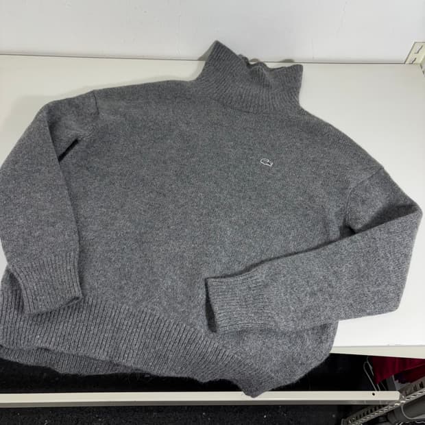우먼L 라코스테 그레이 알파카 터틀넥니트