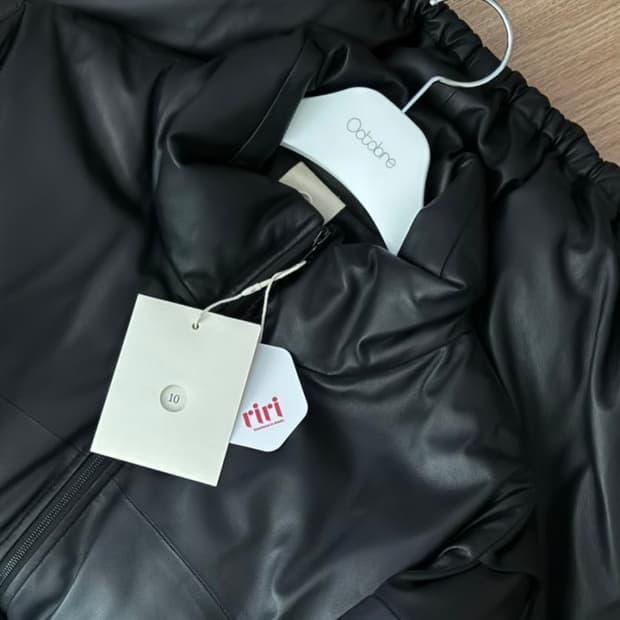 악토브헤 램스킨 푸퍼 