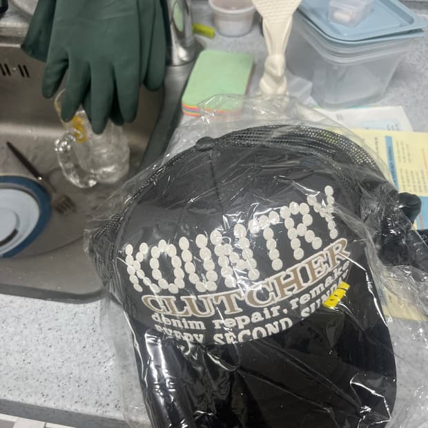 캐피탈 컨트리 펄 크러쳐 트러커 캡 그레이 블랙