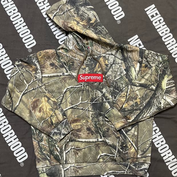 25fw 슈프림 리얼트리 후드티