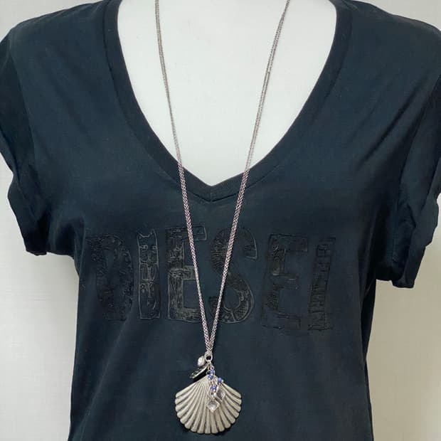 vintage) shell pendant necklace