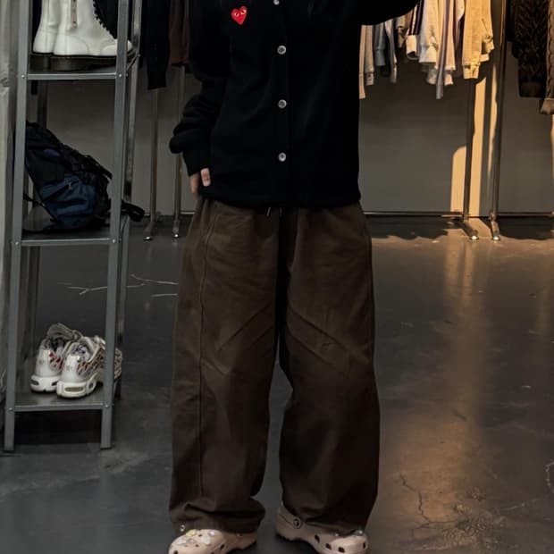 꼼데가르송플레이 블랙 레드와펜 모 가디건 A2969