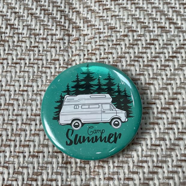 섬머 캠핑 버튼 벳지