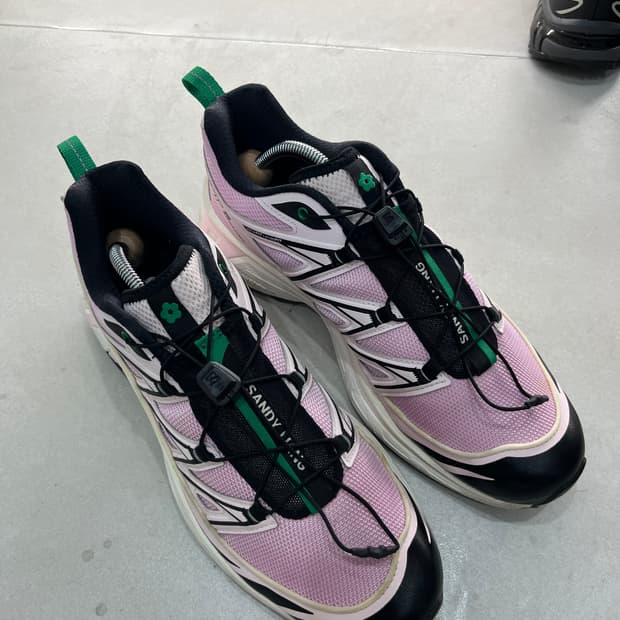 살로몬 샌디리앙 xt-6 275