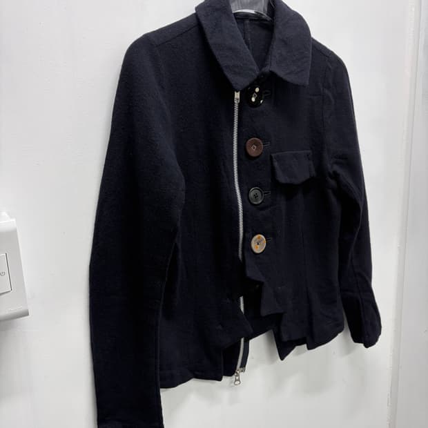 Button jacket