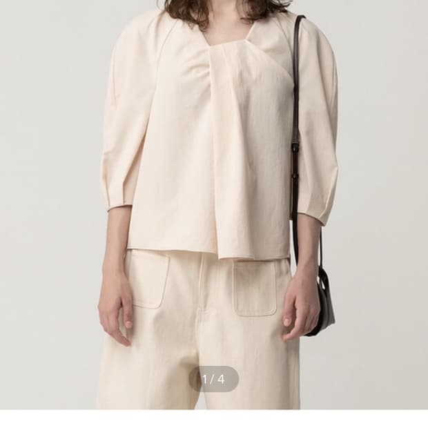 킨더살몬 draped blouse