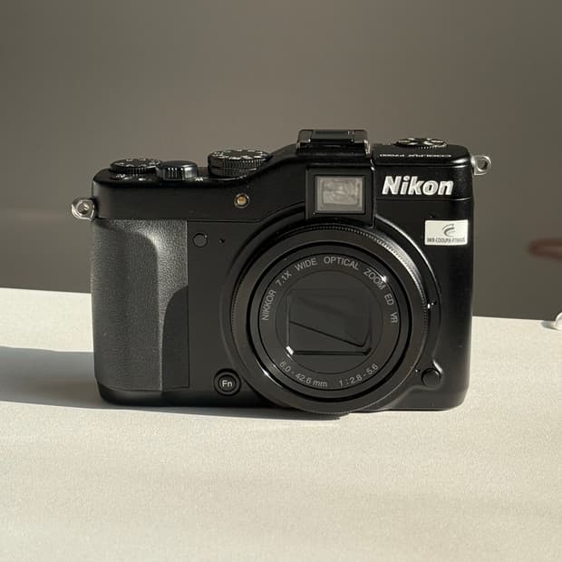 빈티지디카) 니콘 쿨픽스 P7000(nikon coolpix p7000)