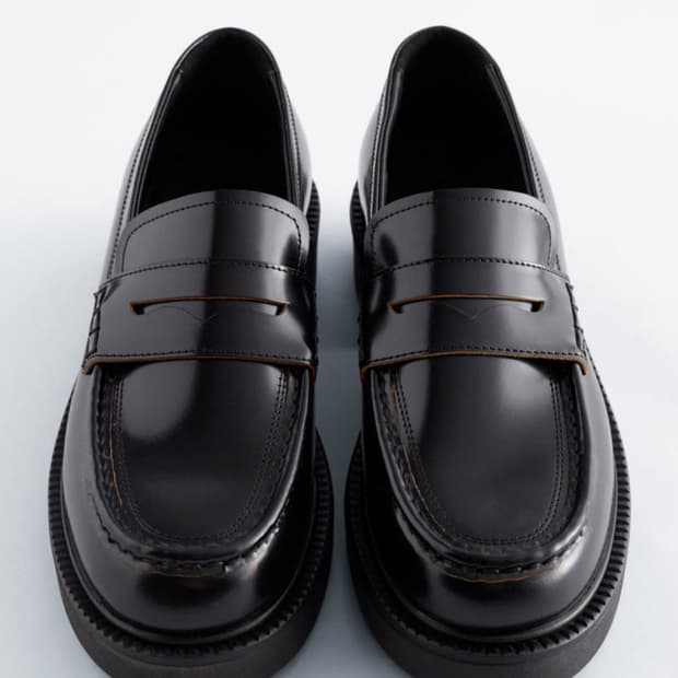 앤아더스토리즈 청키 로퍼 블랙