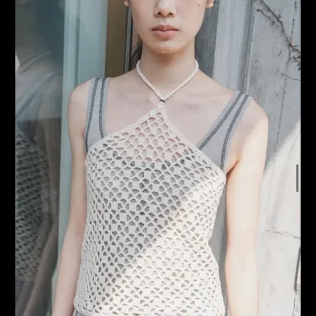 솔티페블 크로셰 니트탑