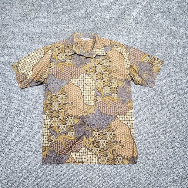 [L] 빈티지 패턴 반팔 셔츠