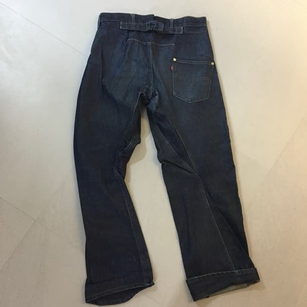 Levi’s 희귀템 신치백 엔지니어드진 👖
