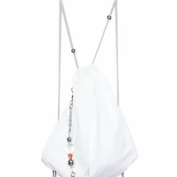 온스카 쓰리웨이백 화이트 두번째 버전 마블챰 체인 포함