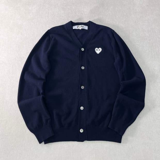 100 꼼데가르송 화이트 와펜 울 가디건 