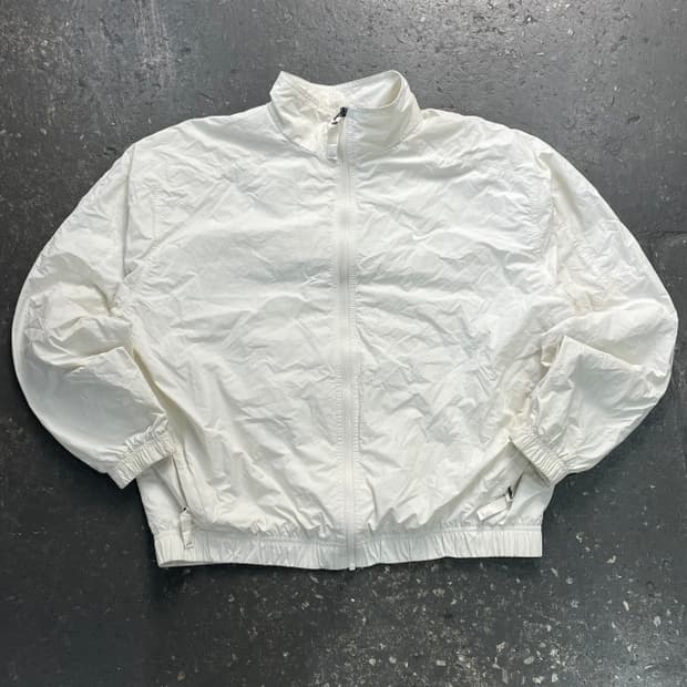 100 나이키 바람막이