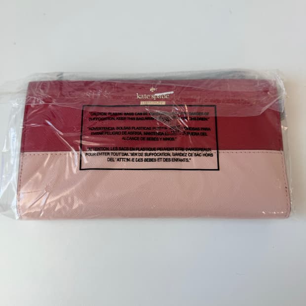 케이트 스페이즈 카메론 스트릿 지갑 (새상품)