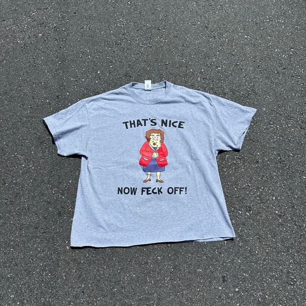 [빈티지] •Vintage Now Feck Cut-Off T-Shirt
