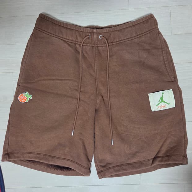 [XL랑 교환 or 판매][M] 조던 타이탄 반바지 쇼츠 코듀로이 브라운
