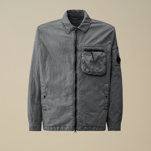 26ss 신상 CP컴퍼니 파나마-R 지퍼 렌즈 오버셔츠 실버블루 XL