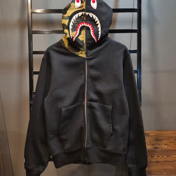 [L] 베이프 BAPE 1st 카모 샤크 풀집업 후드 블랙 재팬 29.9