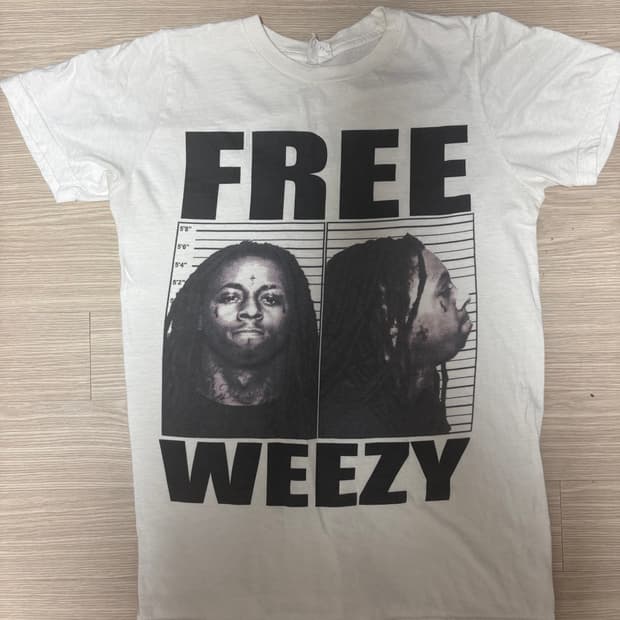 Free weezy 빈티지 티셔츠 xs