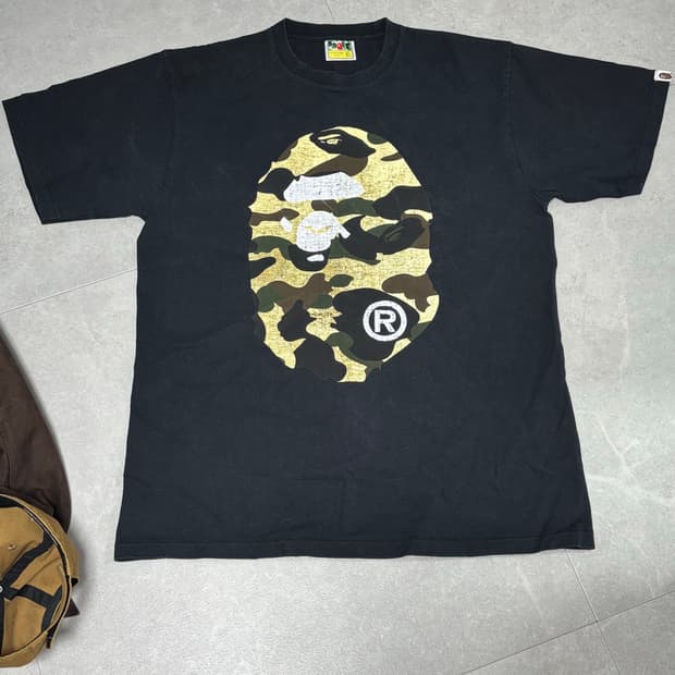 베이프 반팔 티셔츠