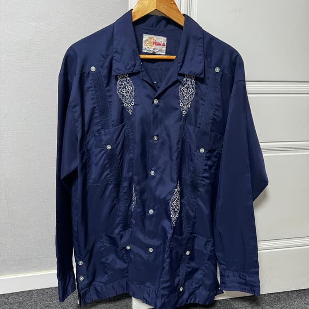 쿠반 구아바베라 네이비 셔츠 자켓 105 비즈빔 네펜데스 니들즈