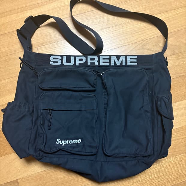 슈프림 필드 메신저백