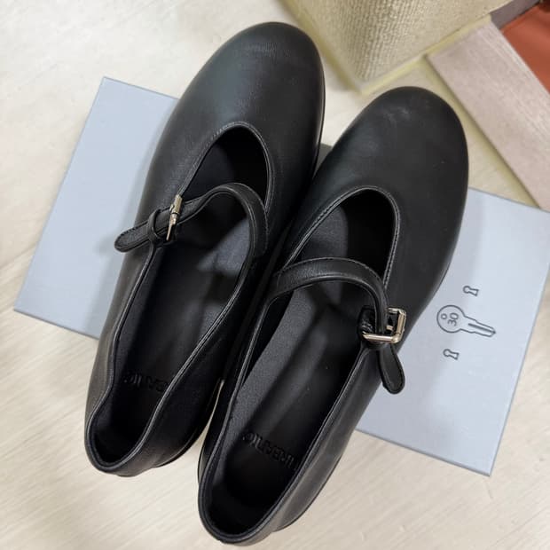 Vibram Mary Jane (Matte) SIZE : 240