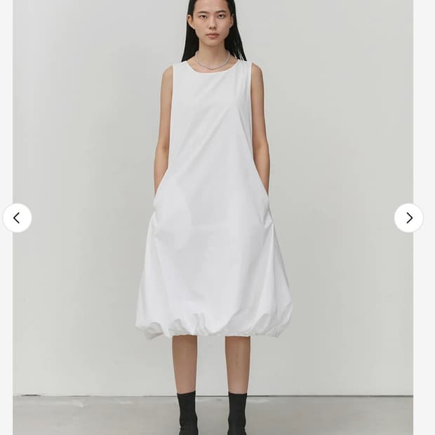 아모멘토 COTTON VOLUME DRESS (WHITE)