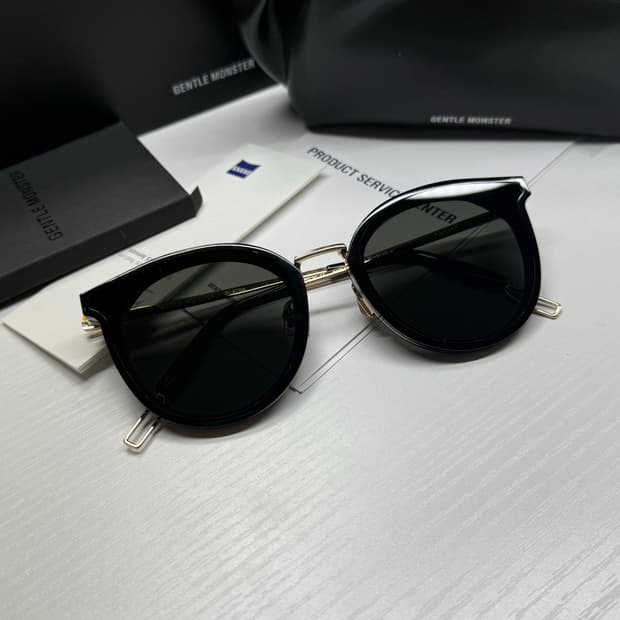 젠틀몬스터 MERLYNN-01 멀린 01 선글라스 블랙 골드