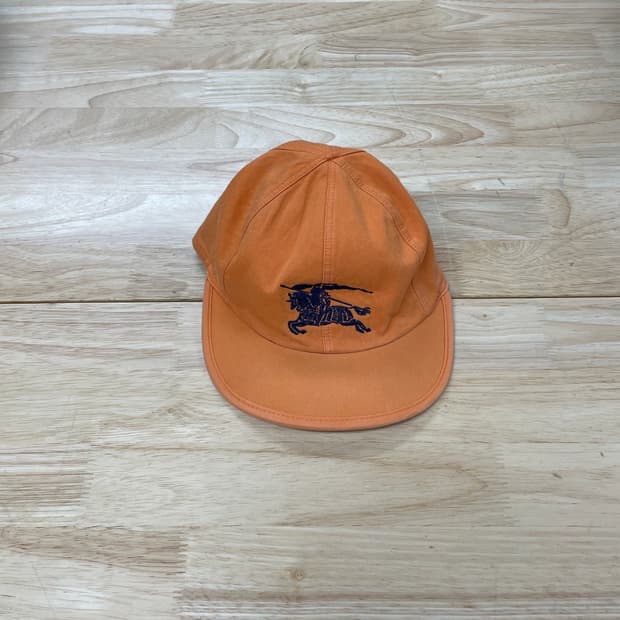 버버리 오렌지 볼캡 52(W)