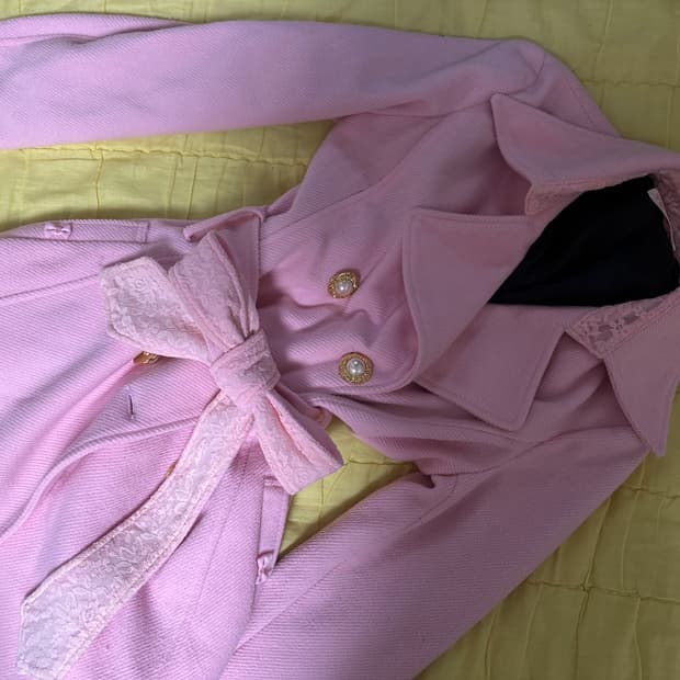 Tralala 핑크 금장 코트