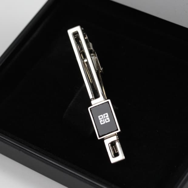 지방시 B+등급 5cm 남자 명품 넥타이핀