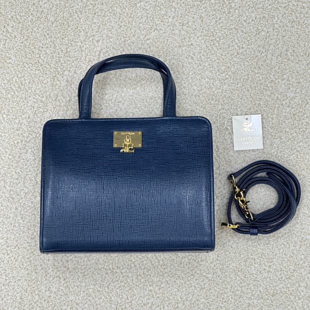 꾸레쥬 네이비 사피아노 핸드백