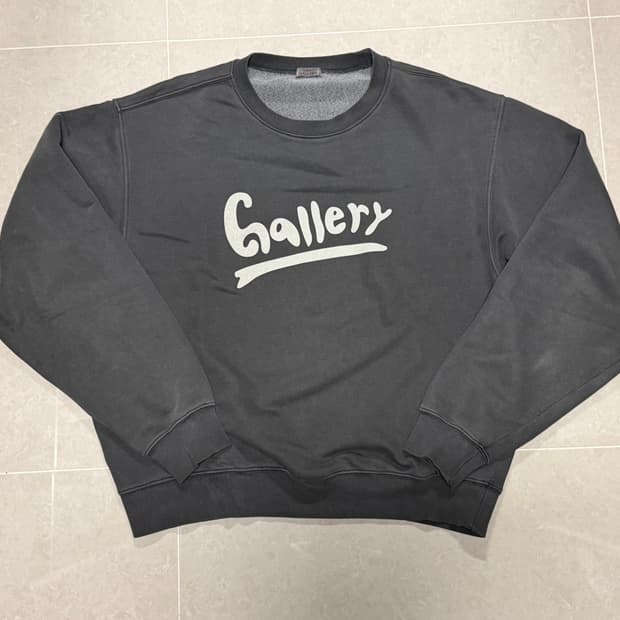 1011갤러리 웨이브 로고 그래픽 스웻셔츠