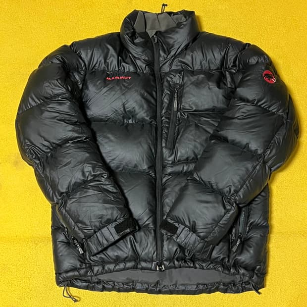 마무트 헤비 패딩