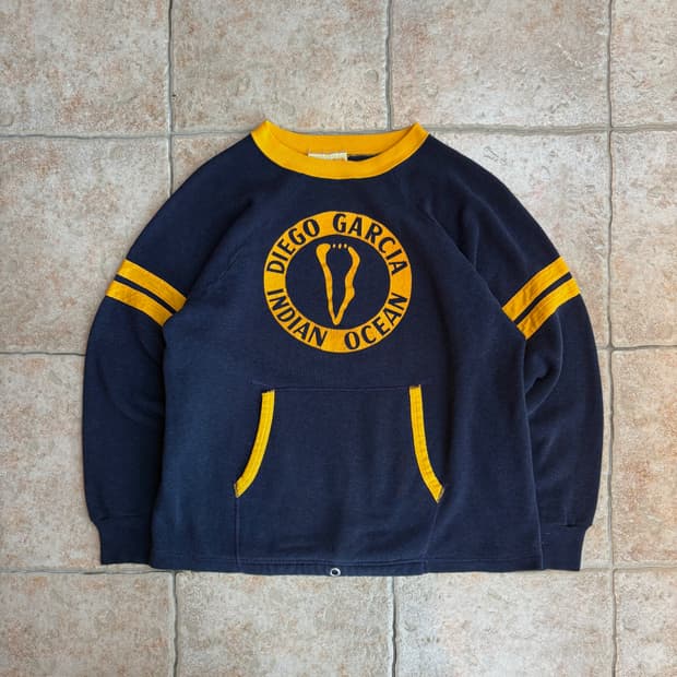 [M] Velva sheen reglan sweatshirt 