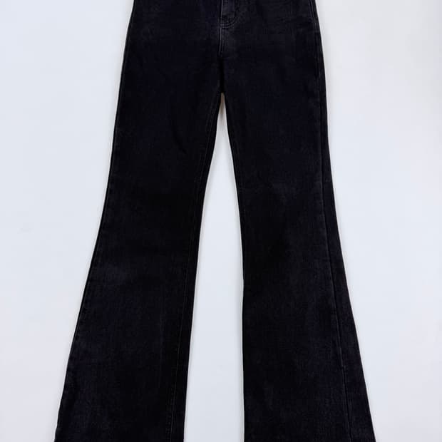 보헤미안서울 블랙 부츠컷 데님 팬츠