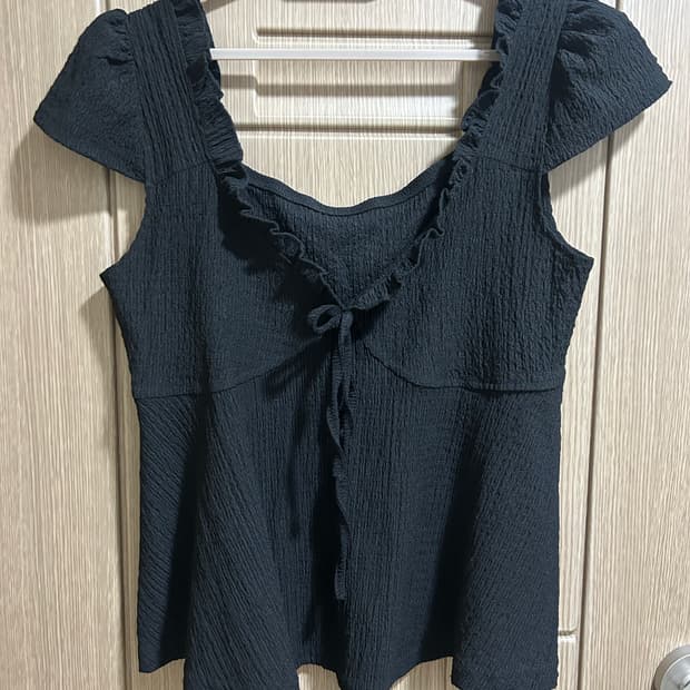 레이어드 프릴 나시