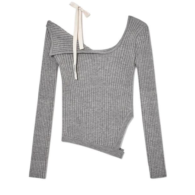 (아이들 미연,수스,성해은 착용)글로니 아이사 오프숄더 니트