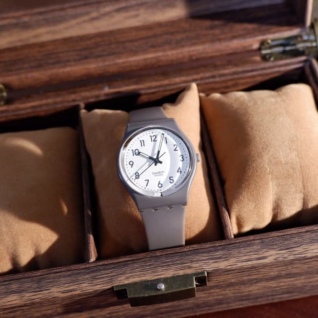 00s 스와치 빈티지 시계