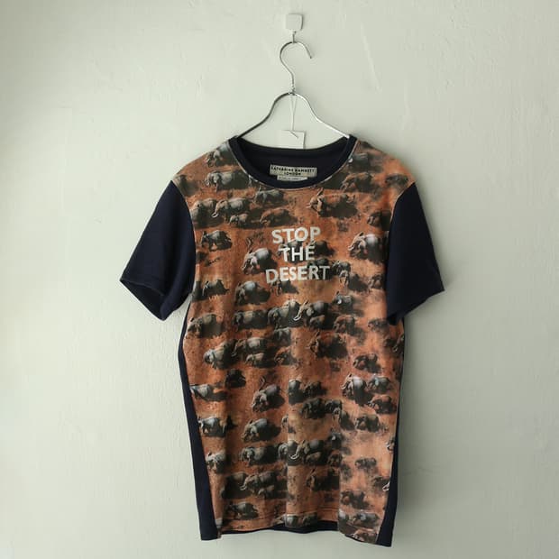 캐서린 햄넷 런던 그래픽 티셔츠