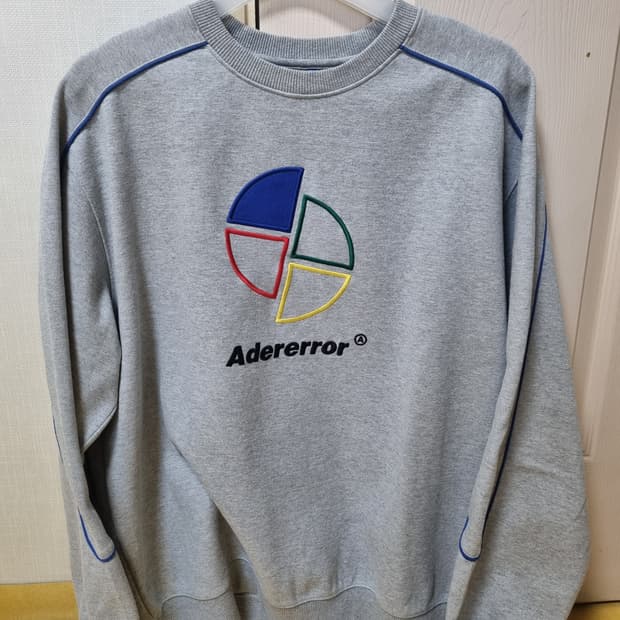 아더에러 슬라이스 맨투맨 그레이 a2사이즈