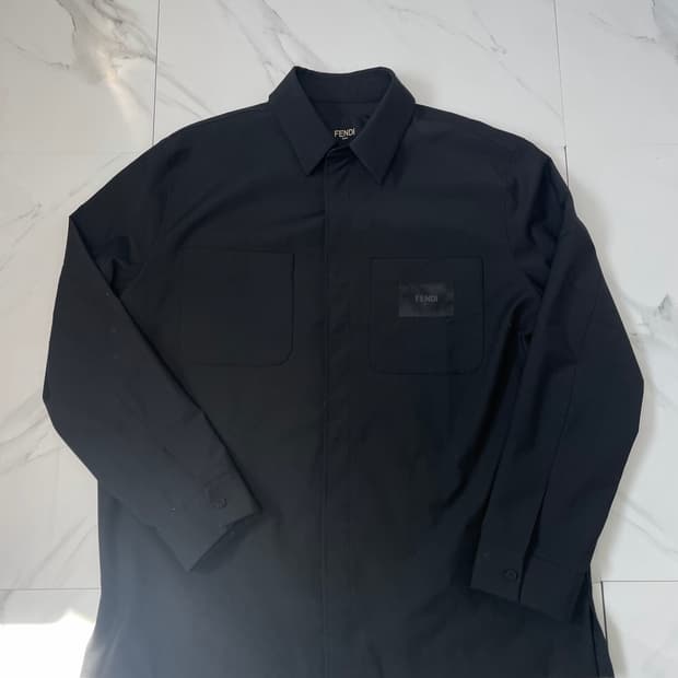 펜디 투포켓 시그니처 로고 셔츠 자켓 54