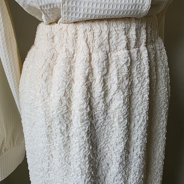 미착용 새상품 엠보 롱 스커트