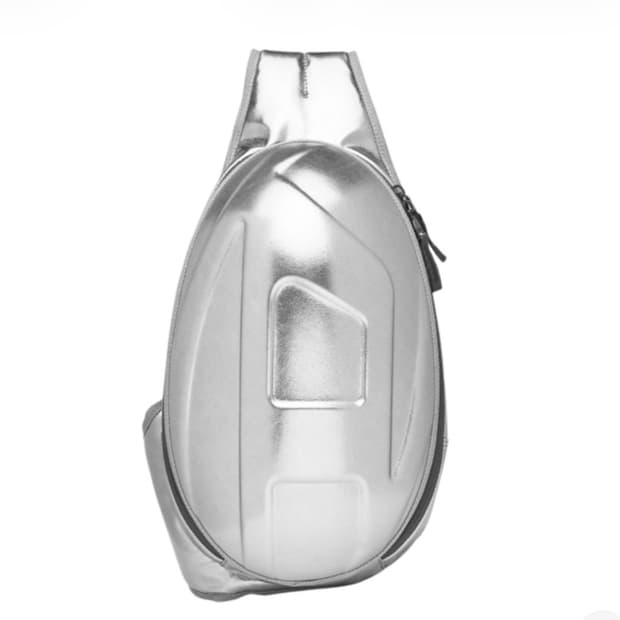 디젤 1DR-팟 슬링백 실버